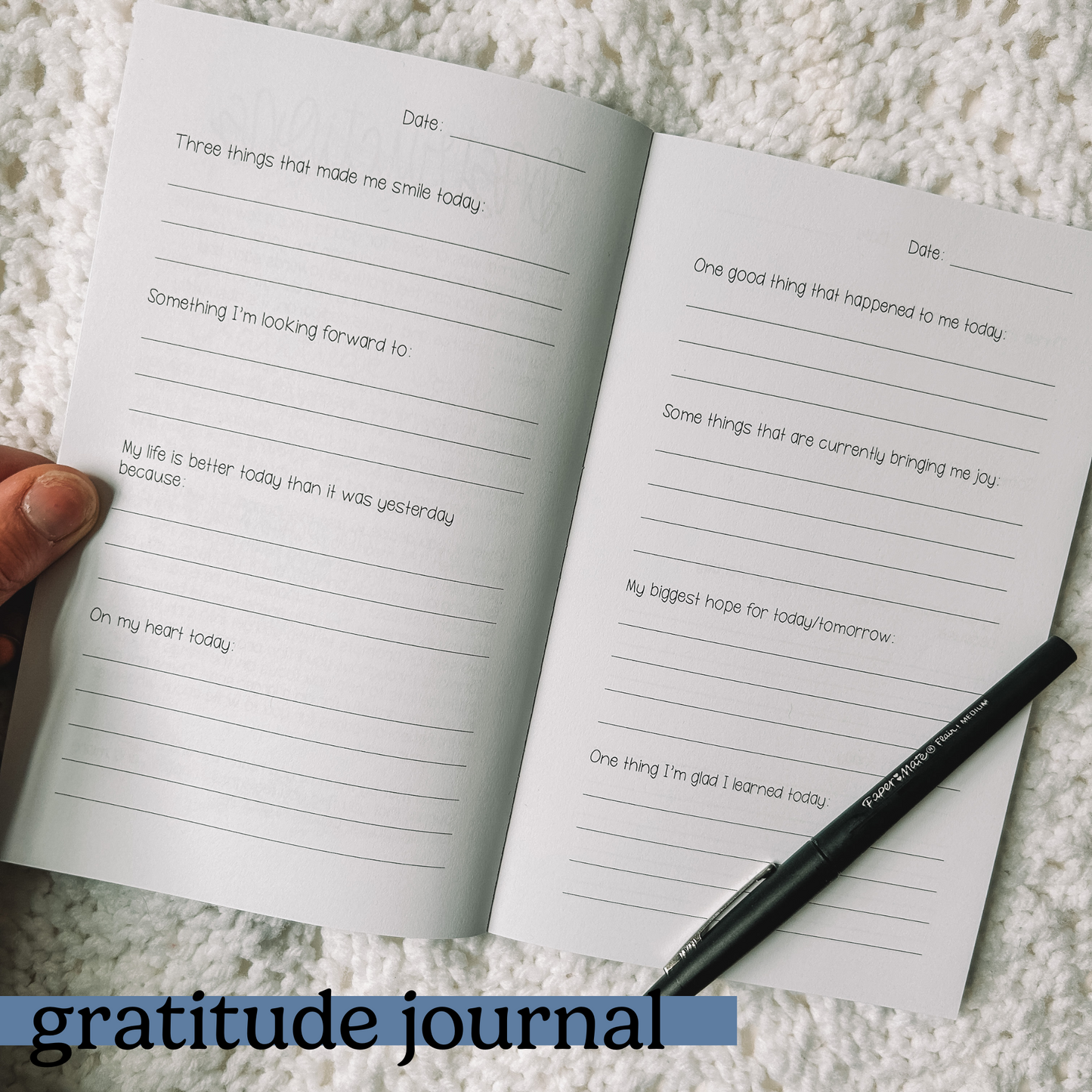 Two page spread of gratitude prompts. Date at the top and four prompts on each page.